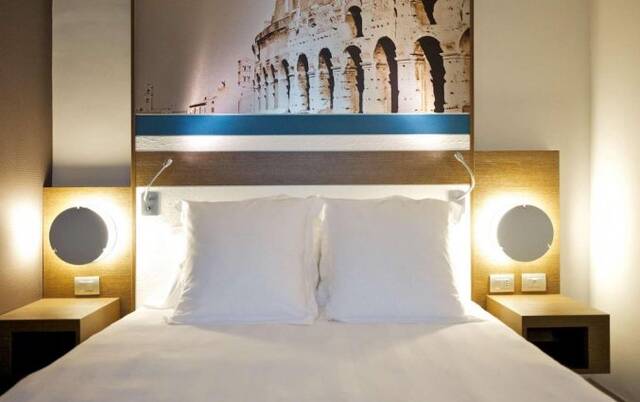 Tweepersoonskamer van Hotel Mercura Roma Centro Colloseo Rome